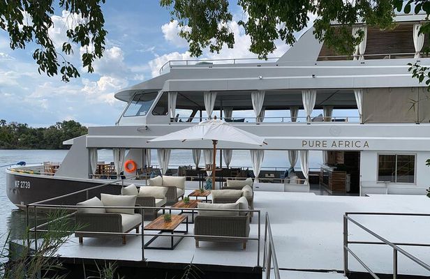 Sunset Cruise Zambezi Explorer & The Eatery Dinner (Combo)