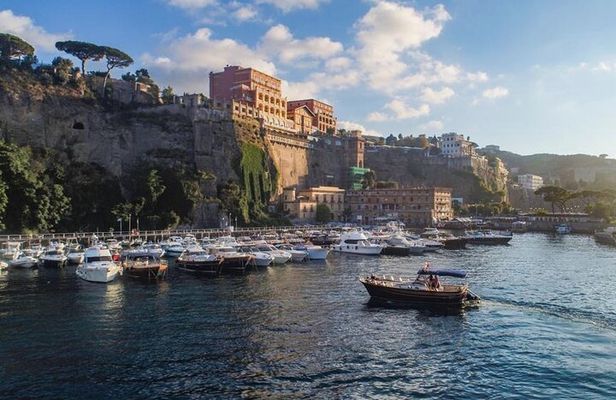 From Sorrento: 2-Hour Sorrento Coast Tour with limoncello