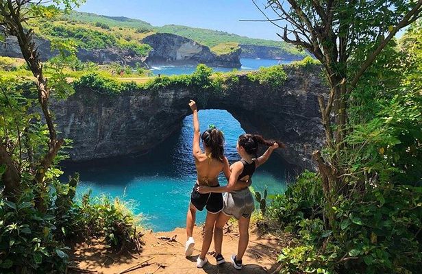 One Day Nusa Penida Island West & East