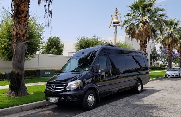 Private Full-Day Grand Tour of Los Angeles - 10 hours.