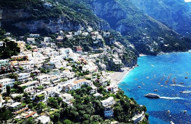 Positano Sorrento Pompei visit from Naples
