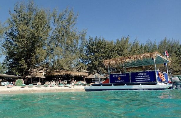 Gili Trawangan Sunset BBQ Dinner Cruise with snorkeling