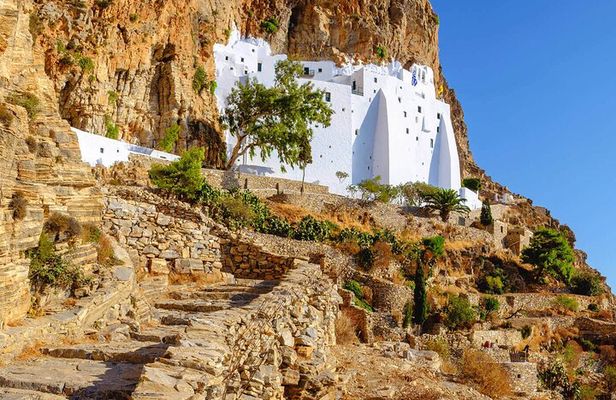 Hiking and Sightseeing Tour in Amorgos