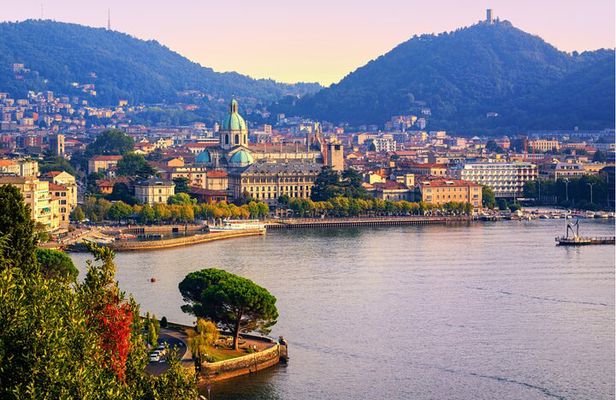 The Como Lake from Milan