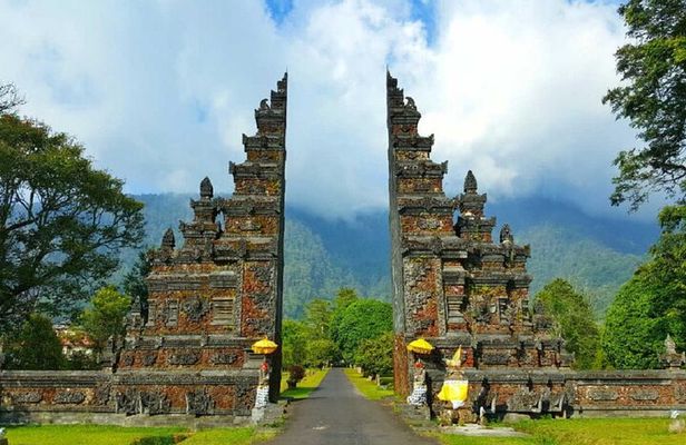 Bali : Private Full Day Tour with Photographer