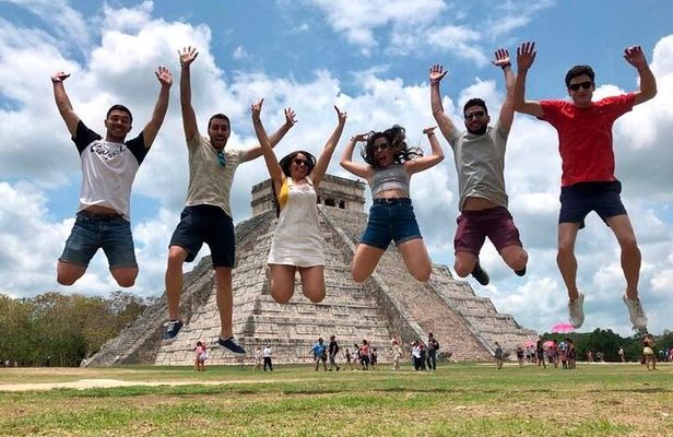 Private Full Day Tour to Chichen Itza and Mayan Sanctuary