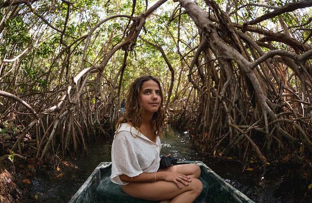 Private Tour Sisal Magic Town and Kayak