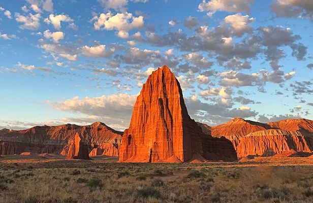 Cathedral Valley, Capitol Reef, Private 4X4 Trip