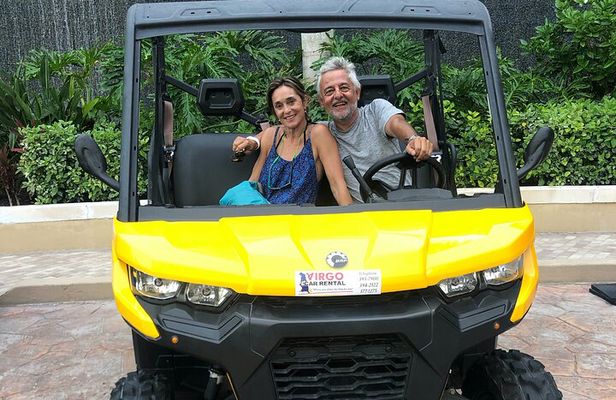 3-Hour Buggy Tour of New Providence (Inclusive of water & local deserts)
