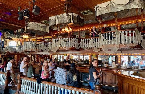 Spirits of Seville Pensacola's Haunted History Tour with Meal