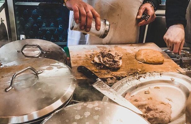 Eat and Go: The Florentine 3-Hour Street Food Tour