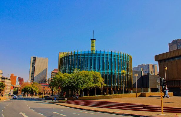 Soweto Tour with a local Lunch Including Pick up & Drop Off