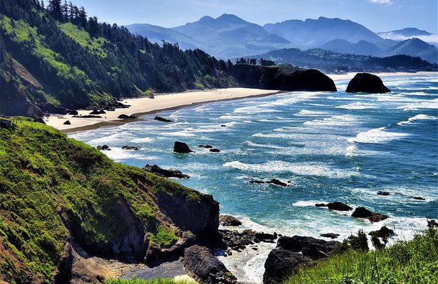 Full-Day Guided Oregon Coast Tour from Portland