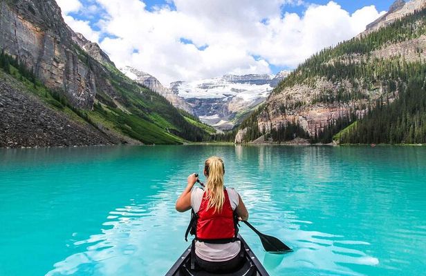 Private VIP Banff and Lake Louise Full-Day Tour from Calgary
