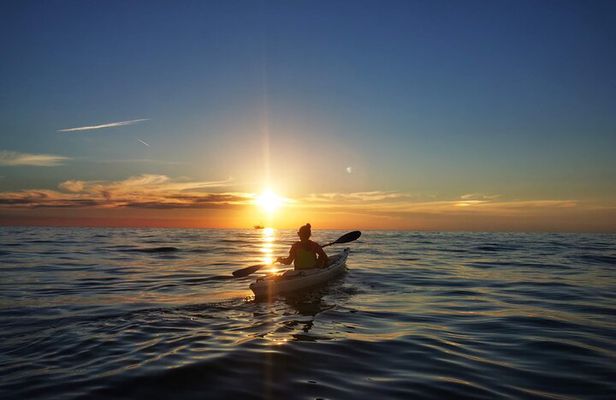 Poreč sunset sea kayaking tour