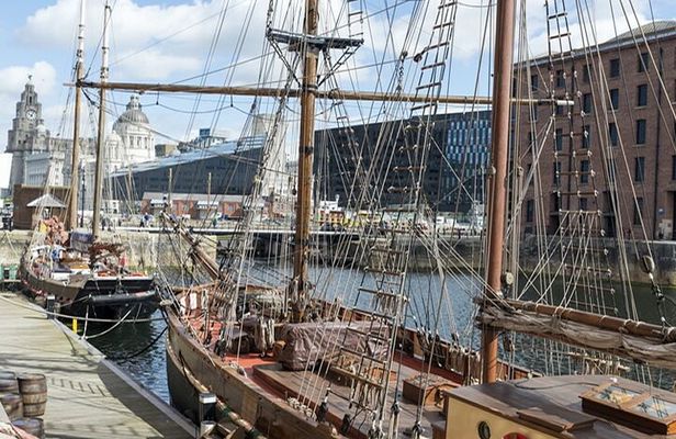 Liverpool Slavery Walking Tour - Commercial Side