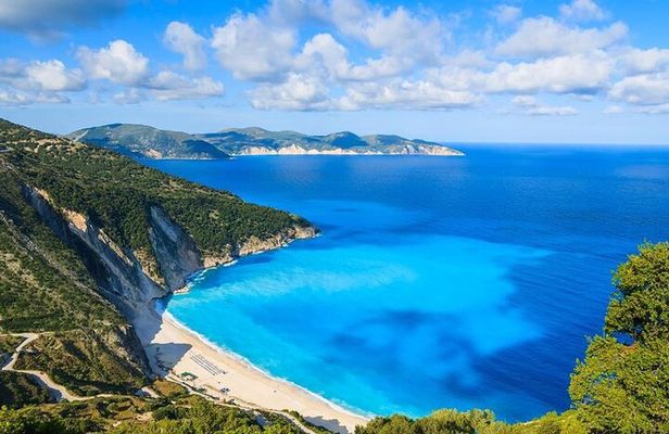 Full-Day Sightseeing Tour of Kefalonia From Zakynthos