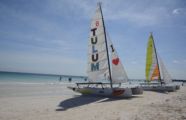 Tulum: Snorkeling and Private Sailing Tour