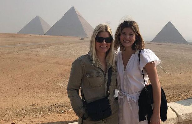Pyramids of Giza-Saqqara-Dahshur and Memphis Private Day Tour