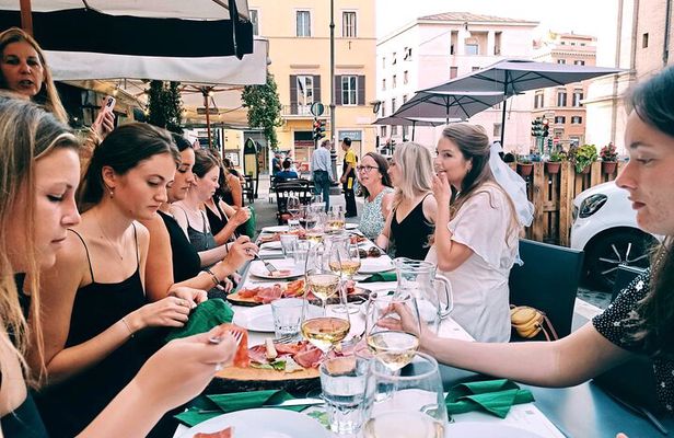 Bachelorette Party Wine and Food Tour in Rome
