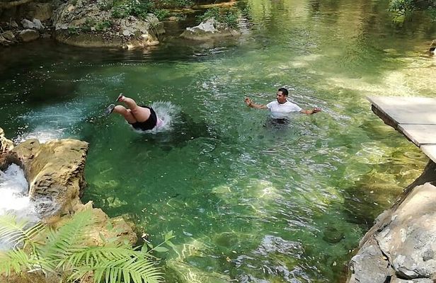 Amazing Waterfalls Private Tour