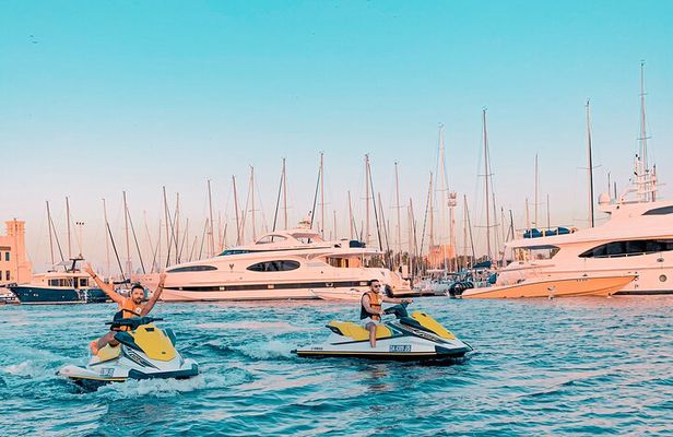 1-Hour Jet Ski Tour – Burj Al Arab, Atlantis, & Dubai Skyline