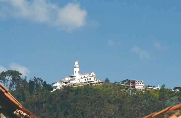 Monserrate + Candelaria Private Tour (5 Hrs.) 