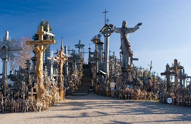 From Vilnius: Private Day Tour to Hill of Crosses & Kleboniskes