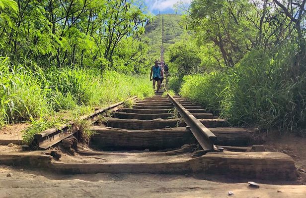 Koko Head E-Bike Ride and Hike Tour