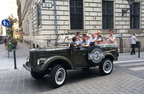 Budapest Private City Tour With a Vintage Russian Jeep