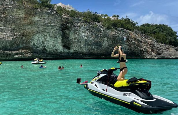 2 Hours Private Jet Ski Tour in Saint Martin with free passenger