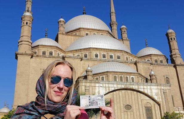 Cairo Tour to Egyptian Museum Citadel and Khan Khalili Bazaar