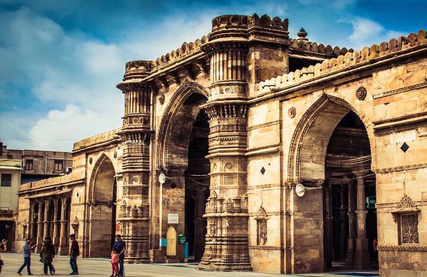 Full Day Private Sightseeing Tour of Ahmedabad