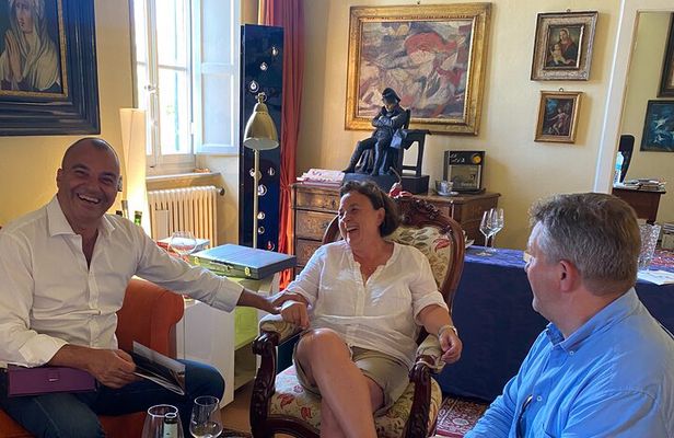 Wine and Extra virgin olive oil tasting in Lucca, Tuscany