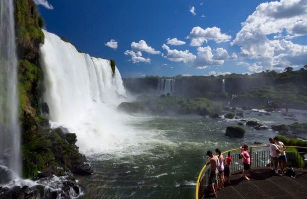 Iguassu Falls Private Tours