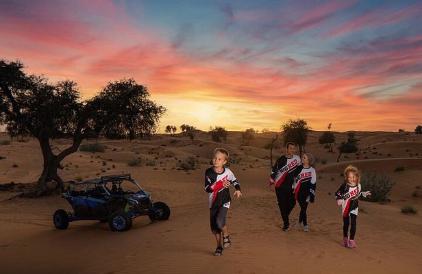 1 Hour 4-Seater Can-A X3 Turbo Buggy Family Tour in Dubai