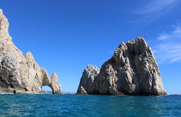 Shared Tour to the Arch of Cabo San Lucas