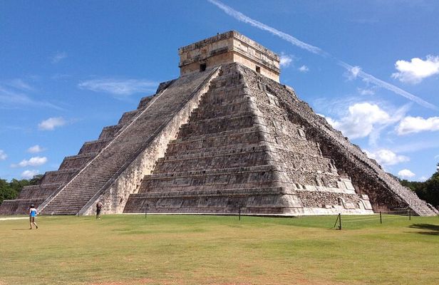 Semi-Private Chichen Itza, Cenote Ik Kil and cenote Suytun tour
