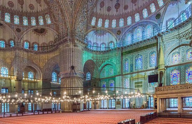 Full-Day Small-Group Guided Tour to Famous Mosques in Istanbul