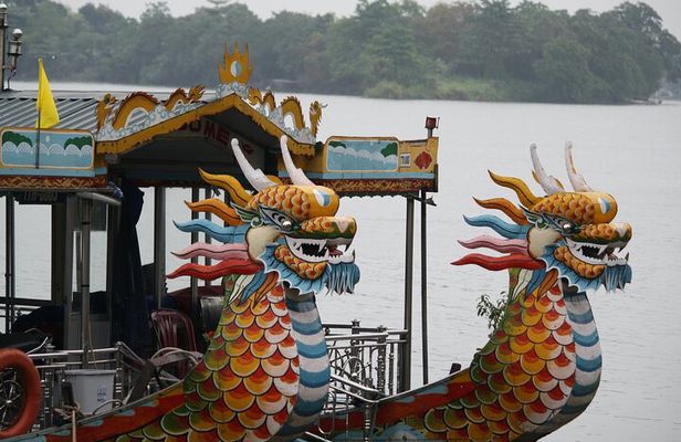 Hue By Night A Romantic Dragon Boat Cruise