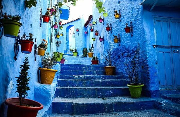 Private 6-Days Tour from Casablanca to Chefchaouen -Fes-Merzouga and Marrakech