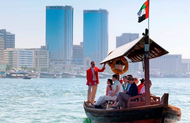 Walking Old Dubai Tour with Gold Market & Speice Market Private