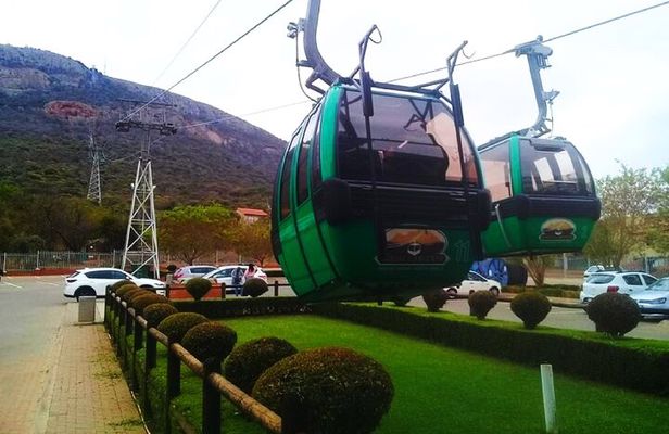 Aerial Cableway Private Tour from Johannesburg