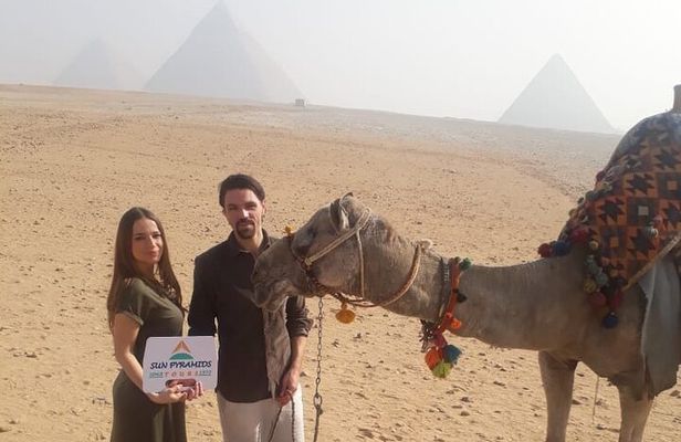 Day Tour To Giza Pyramids With Camel Ride And Museum of Egyptian Antiquities