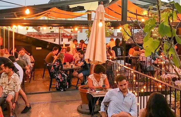 Rooftop Bar Crawl Madrid Experience