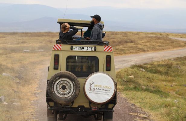 2 days private lodge safari