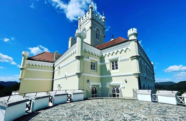 Varazdin Baroque Town & Trakoscan Castle, Small Group from Zagreb