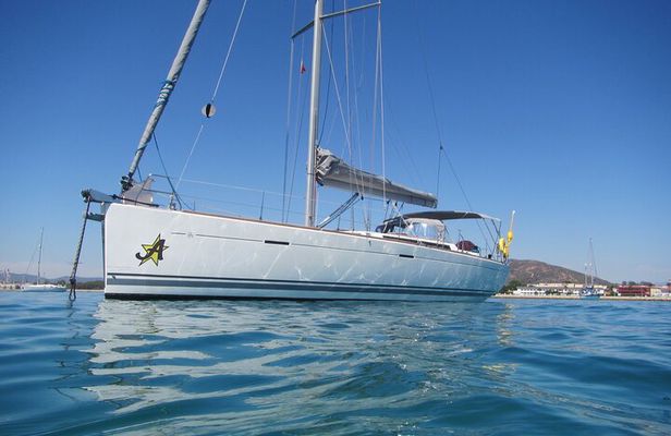 Private Full-day Sailing Cruise from Gibraltar by Yacht