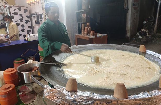 Evening Hyderabad Street Food Walk with Hyderabad Biryani 