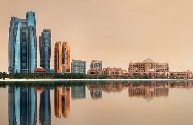 Half day City Tour of Abu Dhabi with Sheikh Zayed Grand mosque